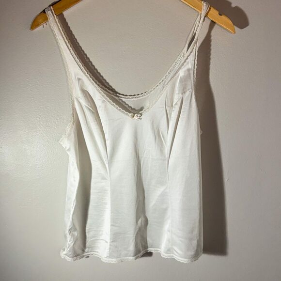 Vintage 70s/80s Vanity Fair White Nylon Lace Trim Camisole Tank Top | Size 36 - Picture 1 of 4
